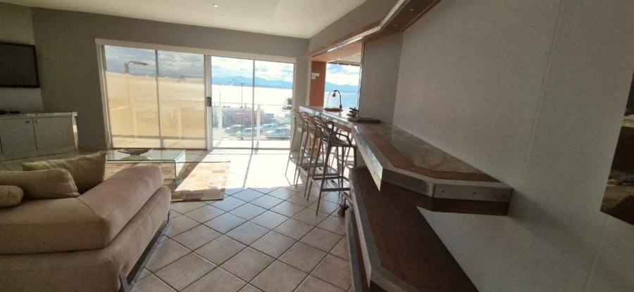 To Let 3 Bedroom Property for Rent in Mossel Bay Central Western Cape